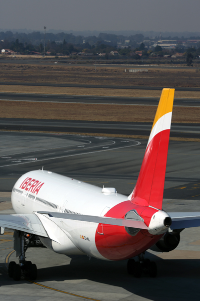 IBERIA_AIRBUS_A330_200_JNB_RF_5K5A2262.jpg