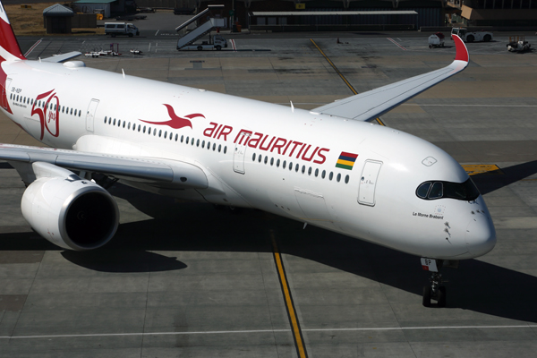 AIR_MAURITIUS_AIRBUS_A350_900_JNB_RF_5K5A2239.jpg