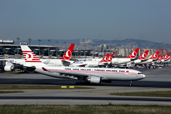 TURKISH_AIRLINES_AIRBUS_A330_200_IST_RF_5K5A0443.jpg