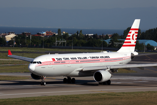 TURKISH_AIRLINES_AIRBUS_A330_200_IST_RF_5K5A0467.jpg