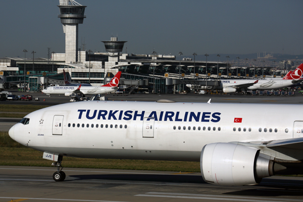 TURKISH_AIRLINES_AIRCRAFT_IST_RF_5K5A0524.jpg