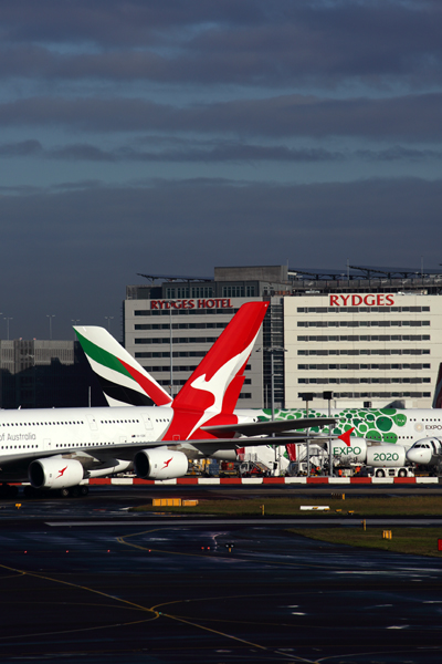 QANTAS_EMIRATES_AIRCRAFT_SYD_RF_5K5A1212.jpg