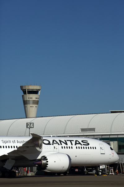 QANTAS_BOEING_787_9_BNE_RF_5K5A1956.jpg