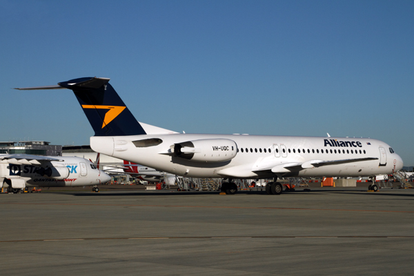 ALLIANCE_FOKKER_100_BNE_RF_IMG_8811.jpg