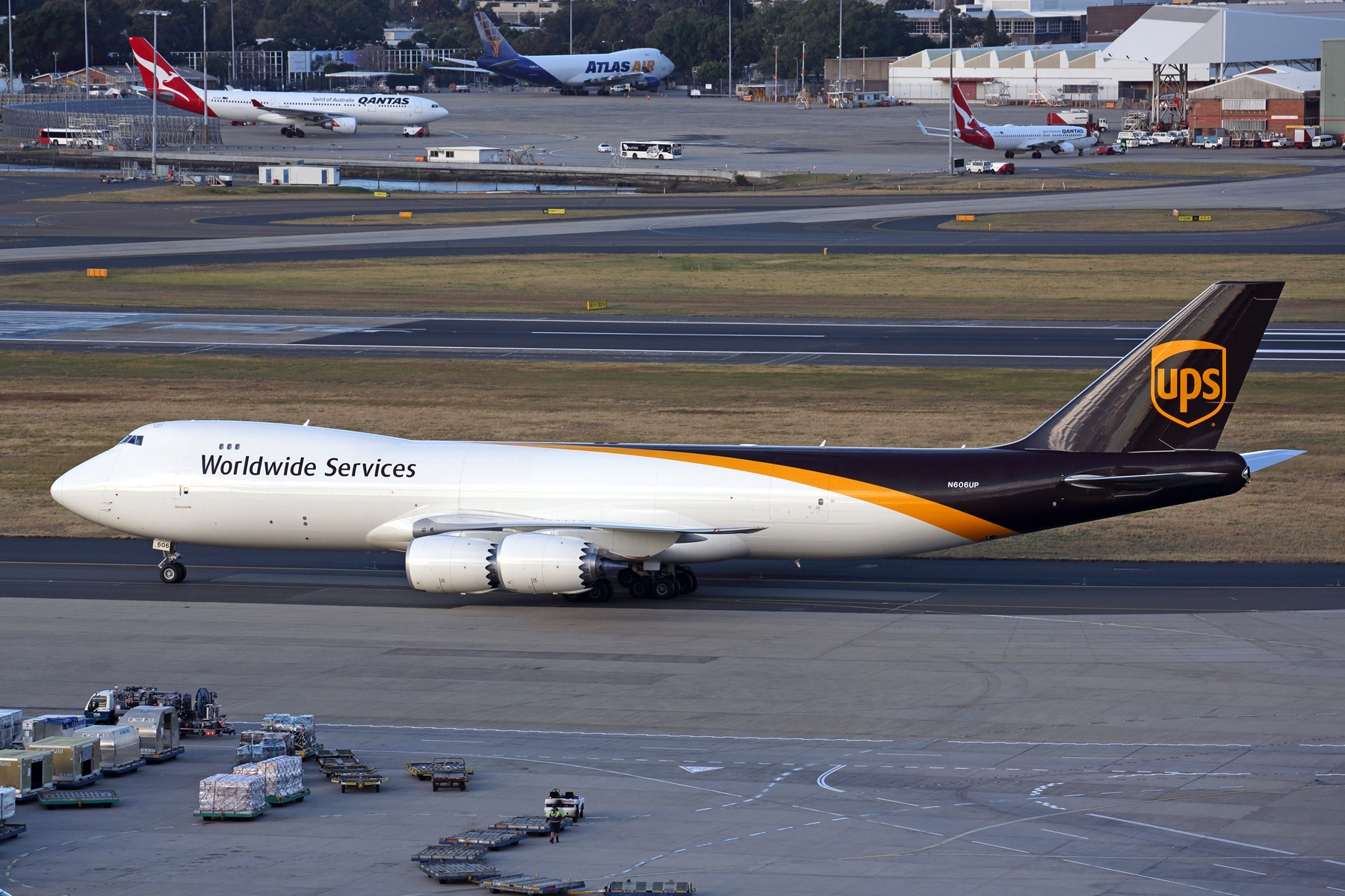 UPS_BOEING_747_800F_SYD_RF_5K5A3040.jpg