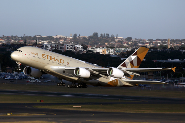 ETIHAD_AIRBUS_A380_SYD_RF_5K5A3028.jpg