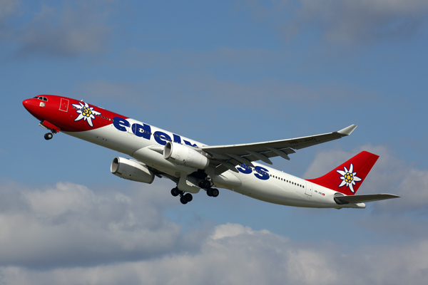 EDELWEISS_AIRBUS_A330_300_ZRH_RF_5K5A1382.jpg