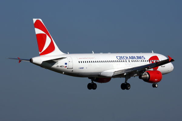 CSA_CZECH_AIRLINES_AIRBUS_A320_AMS_RF_5K5A1773.jpg