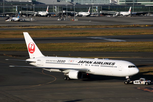 JAPAN_AIRLINES_BOEING_767_300_HND_RF_5K5A4022.jpg