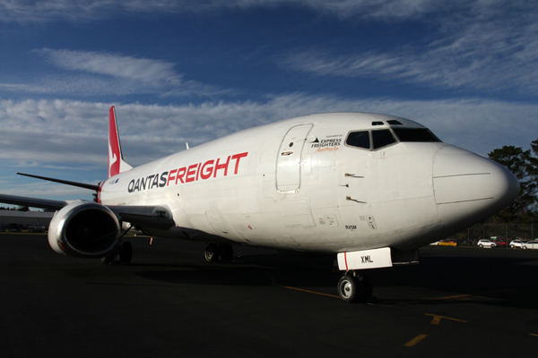 QANTAS_FREIGHT_BOEING_737_300F_HBA_RF_IMG_9018.jpg