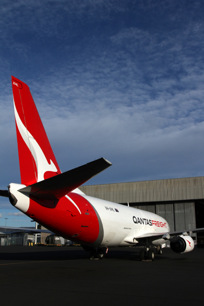 QANTAS_FREIGHT_BOEING_737_300F_HBA_RF_IMG_9022.jpg