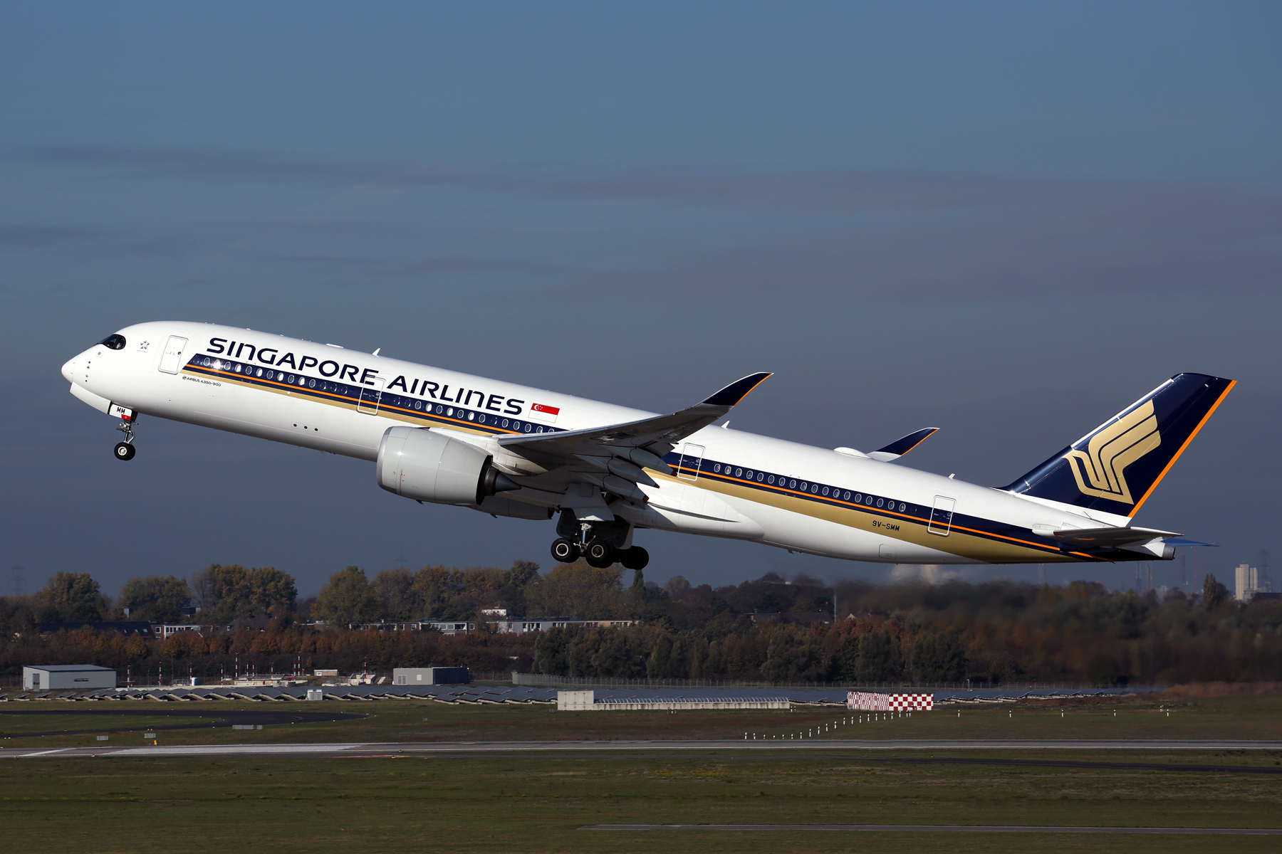 SINGAPORE_AIRLINES_AIRBUS_A350_900_DUS_RF_5K5A5173.jpg