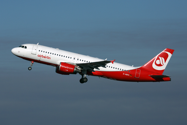 AIR_BERLIN_AIRBUS_A320_DUS_RF_5K5A5090.jpg