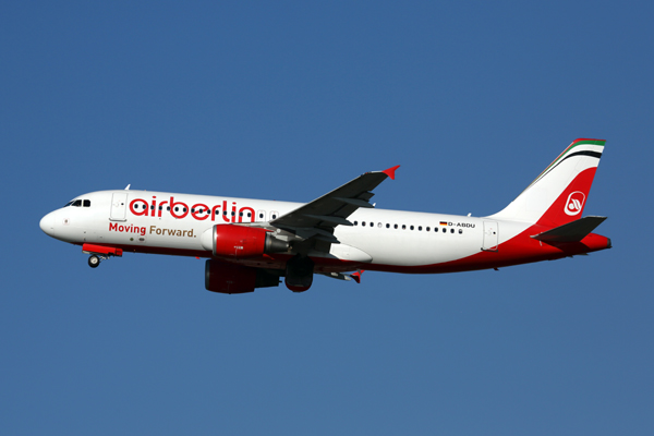 AIR_BERLIN_AIRBUS_A320_DUS_RF_5K5A5160.jpg