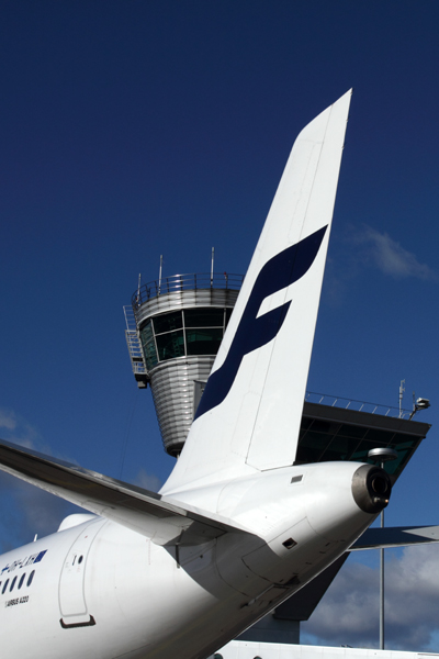 FINNAIR_AIRBUS_A320_HEL_RF_IMG_9050.jpg