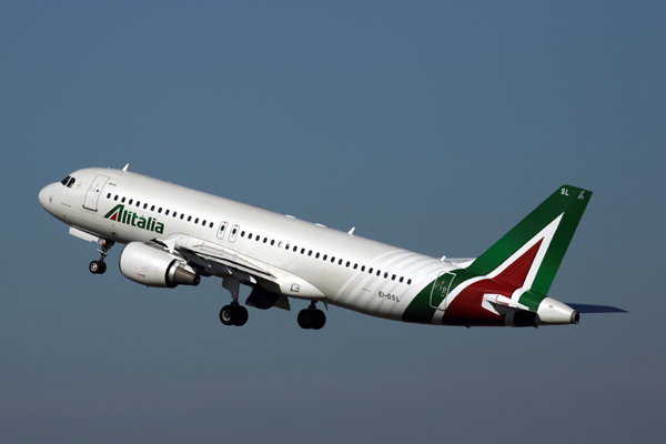 ALITALIA_AIRBUS_A320_TXL_RF_5K5A4158.jpg