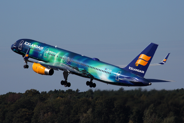 ICELANDAIR_BOEING_757_200_TXL_RF_5K5A4263.jpg