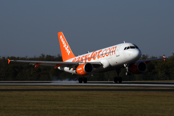 EASYJET_AIRBUS_A319_BUD_RF_5K5A4709.jpg