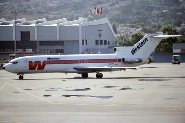 WESTERN_BOEING_727_200_SFO_RF_090_26.jpg