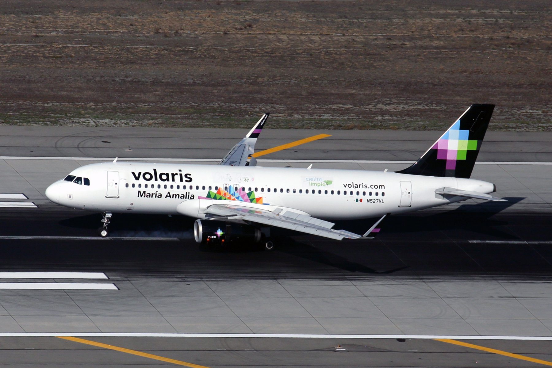 VOLARIS_AIRBUS_A320_LAX_RF_5K5A6711.jpg