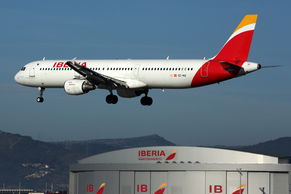 IBERIA_AIRBUS_A321_BCN_RF_5K5A7222.jpg