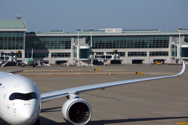 LUFTHANSA_AIRBUS_A350_900_ICN_RF_5K5A8233.jpg