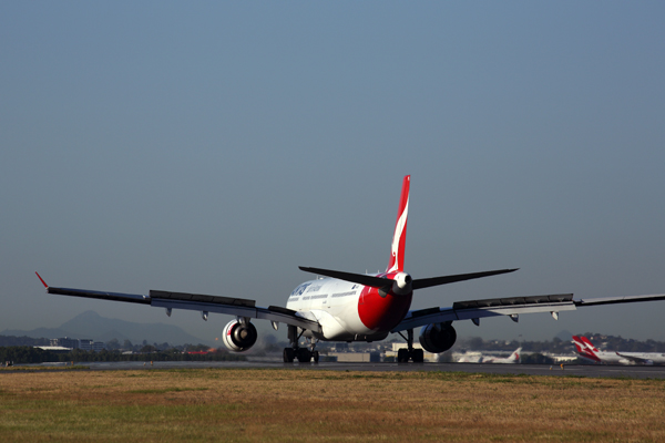 QANTAS_AIRBUS_A330_300_BNE_RF_5K5A6856.jpg