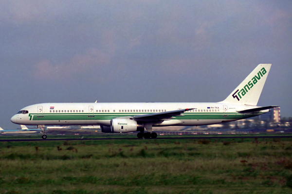 TRANSAVIA_BOEING_757_200_AMS_RF_729_36.jpg