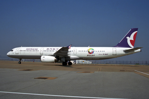 AIR MACAU AIRBUS A321 MFM RF 1908 8.jpg