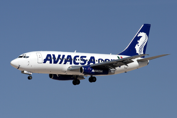 AVIACSA BOEING 737 200 LAS RF IMG_9003.jpg