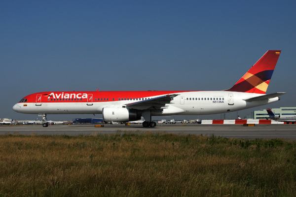 AVIANCA BOEING 757 200 JFK RF IMG_7436.jpg