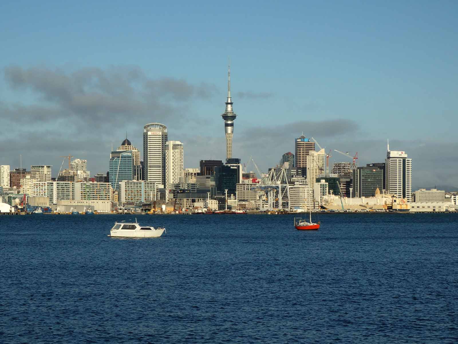 Auckland and Harbour 4