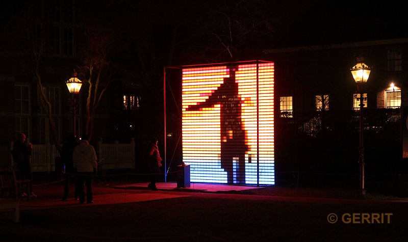 Amsterdam Light Festival. Felipe Prado: Picto Sender Machine