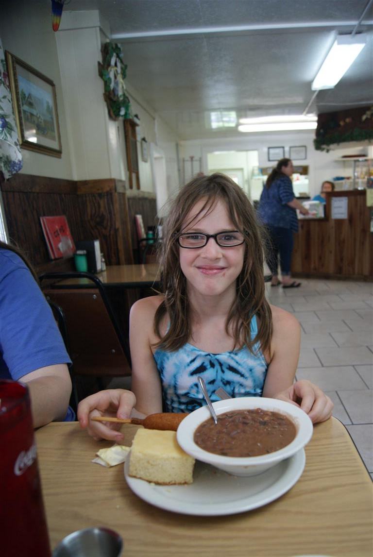 Helen Loves Beans