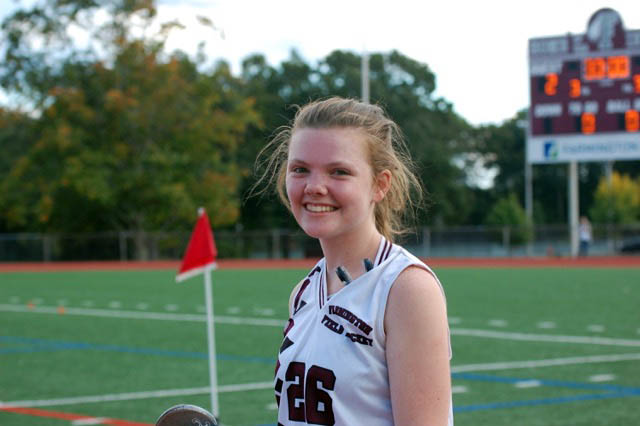 elliehockey.jpg