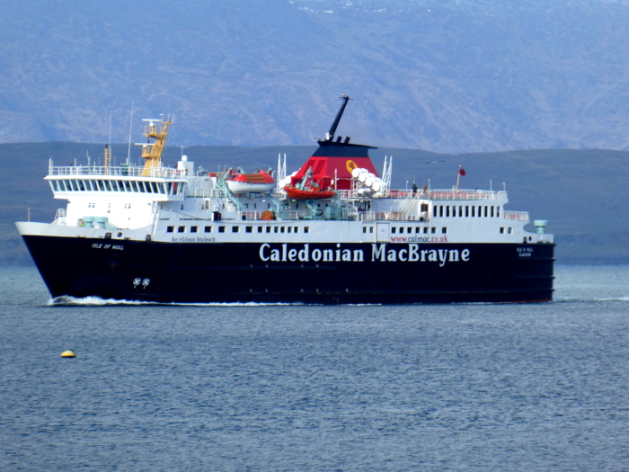 ISLE OF MULL (1988) arriving @ Oban