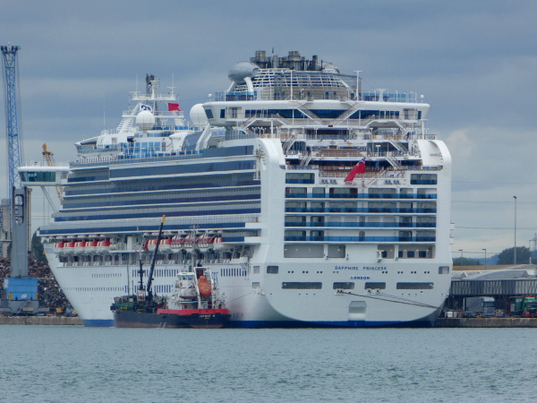SAPHIRE PRINCESS (2004) @ Southampton