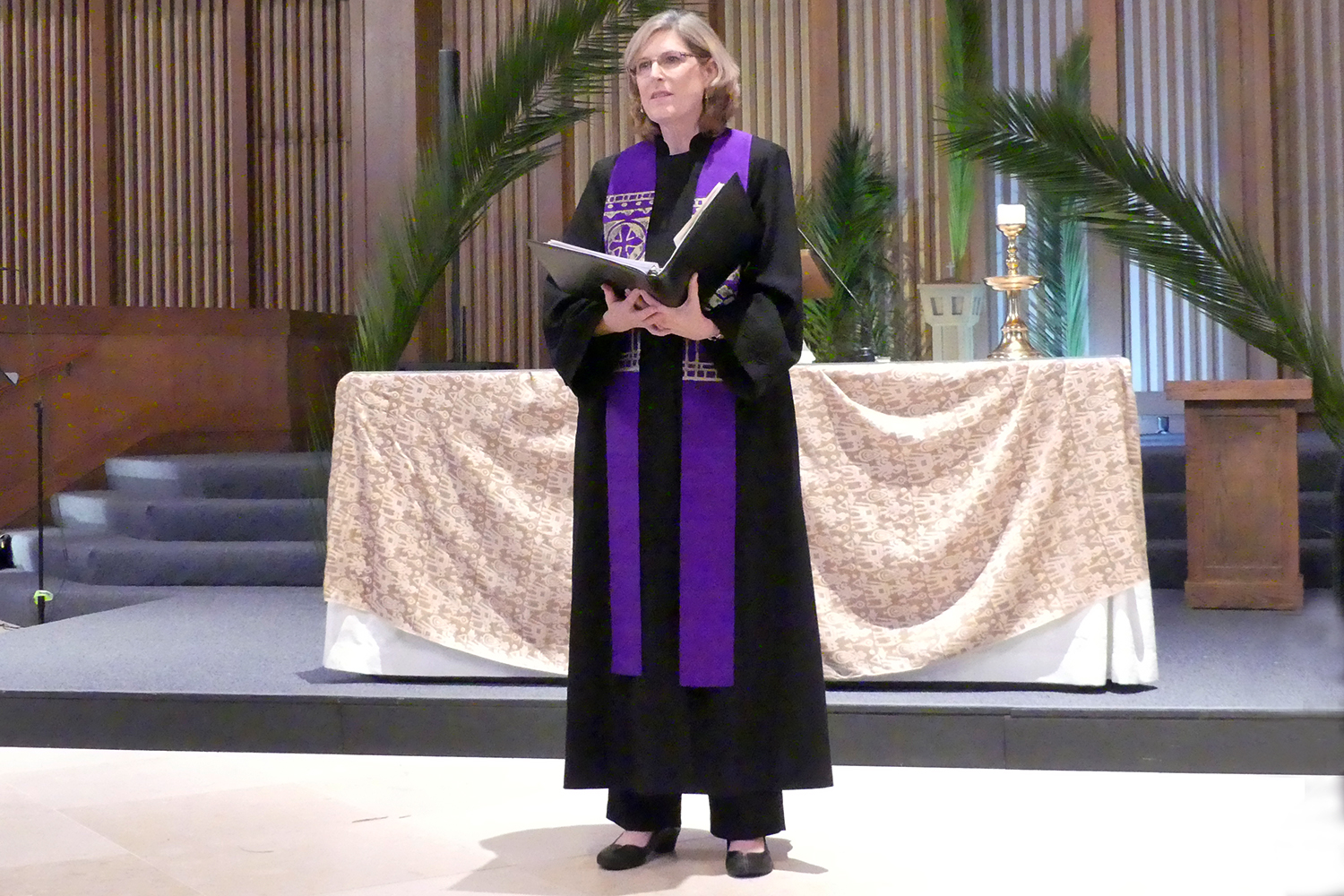 Palm Sunday, April 9, 2017 - Welcome - Jan R #1