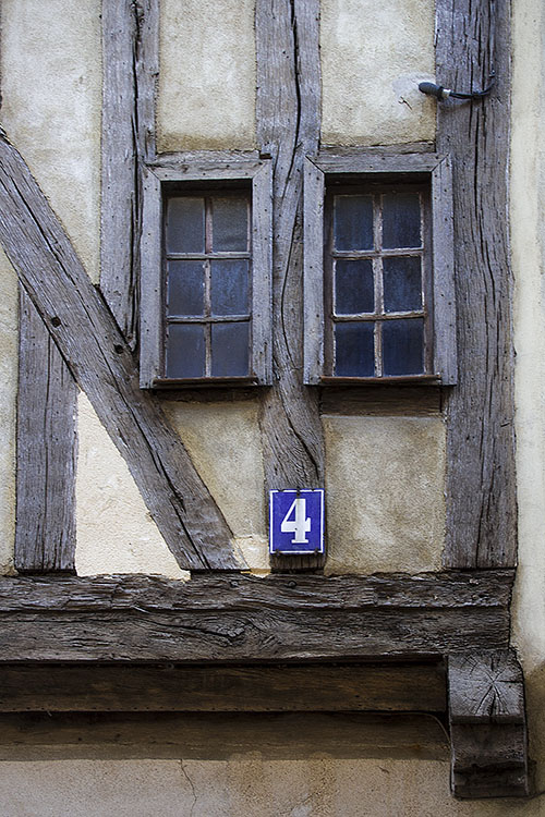 Deux au Quatre