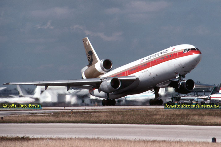 Continental Airlines DC10-10CF N68056 aviation stock photo #US8108