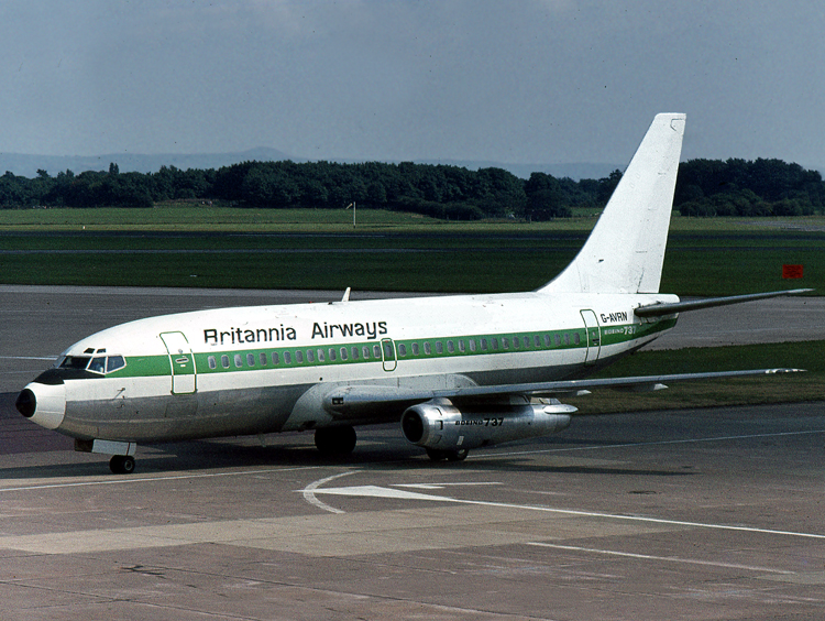 B737-200 G-AVRN