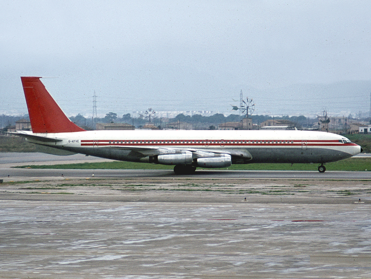 B707-430 G-AVYE