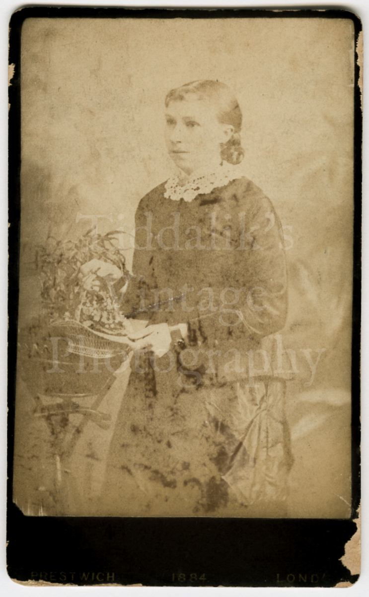  Carte de Visite CDV 323.jpg