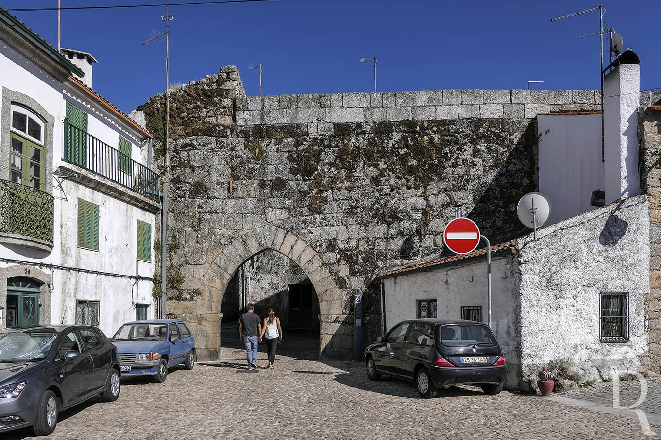 Castelo da Guarda - Porta dEl Rei (MN)