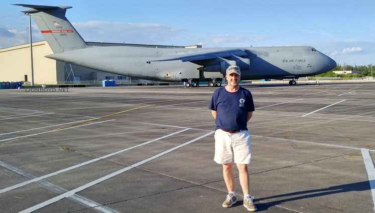 November 2016 - Kev Cook and Air Force Reserve Lockheed C-5A Galaxy AF70-0461 from the 439th Air Wing