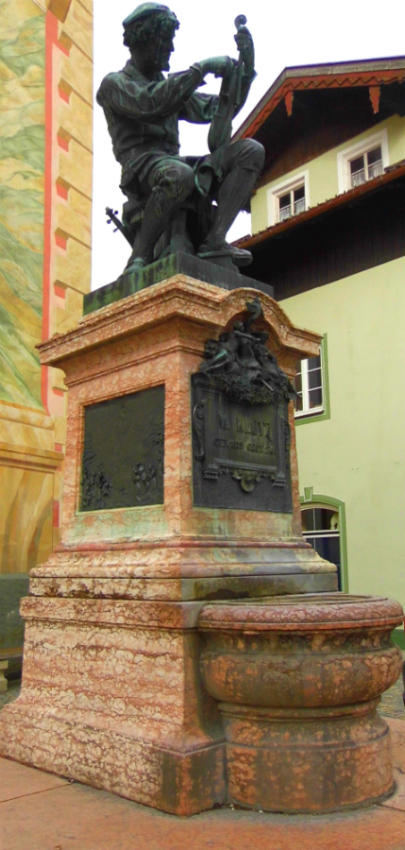 Matthias Klotz Statue