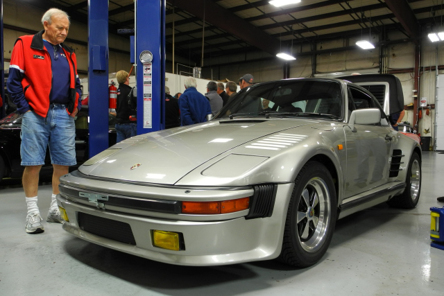 1980s slant-nosed 911 Turbo at Porsche Club of America, Chesapeake Region, Tech Session at Ralphs Auto Service (DSCN1738)
