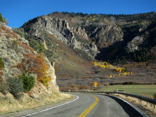 Heading north on CO-141 toward Grand Junction from Gateway (6628)