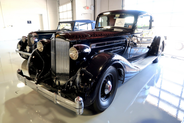 1935 Packard Model 1207 (Twelve) Coupe (0960)