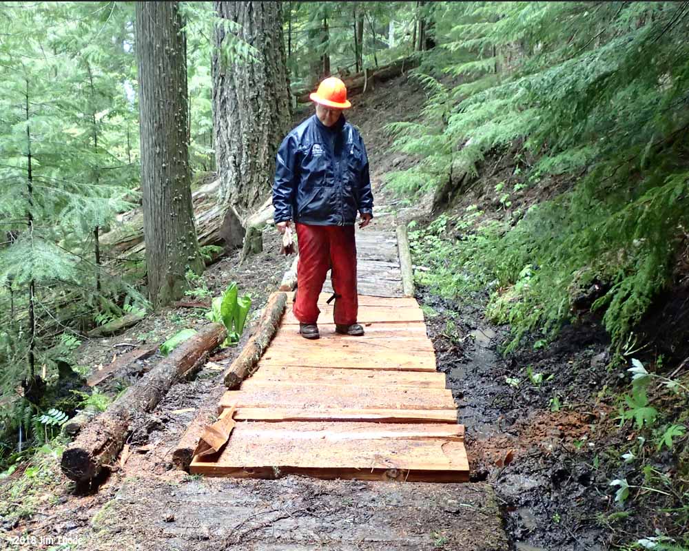 Upper Lake Creek Trail